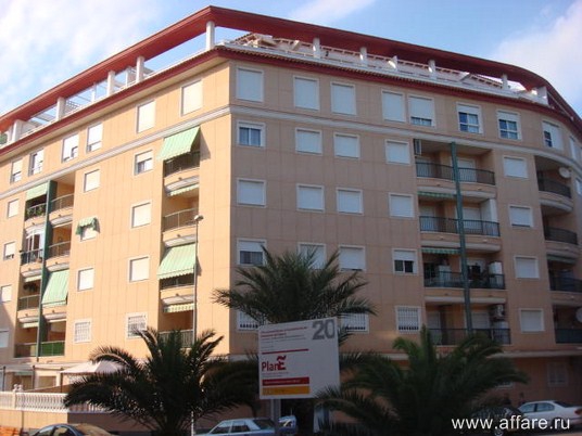Трехкомнатная квартира в Guardamar del Segura с полным спектром удобств