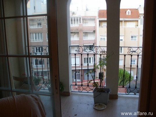 Четырехкомнатные  апартаменты в Guardamar del Segura на средиземноморском побережье