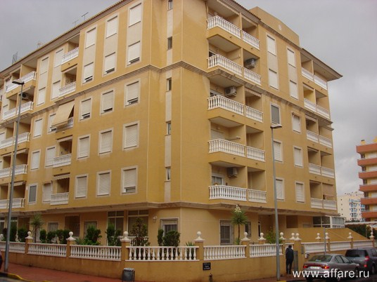 Роскошные и просторные четырехкомнатные апартаменты в Гуардамар дель Сегура
