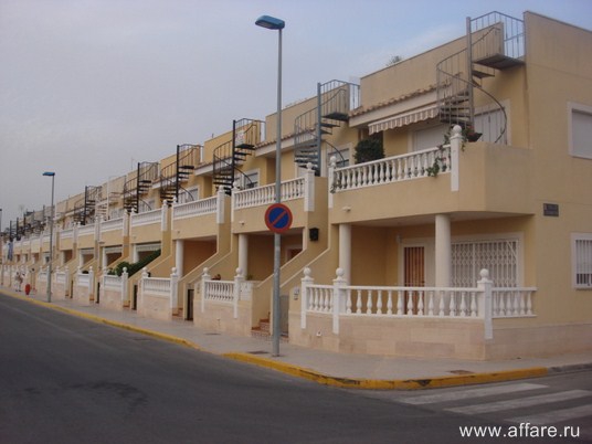 Шикарное Бунгало в Alicante для любителей романтики и ценителей комфорта